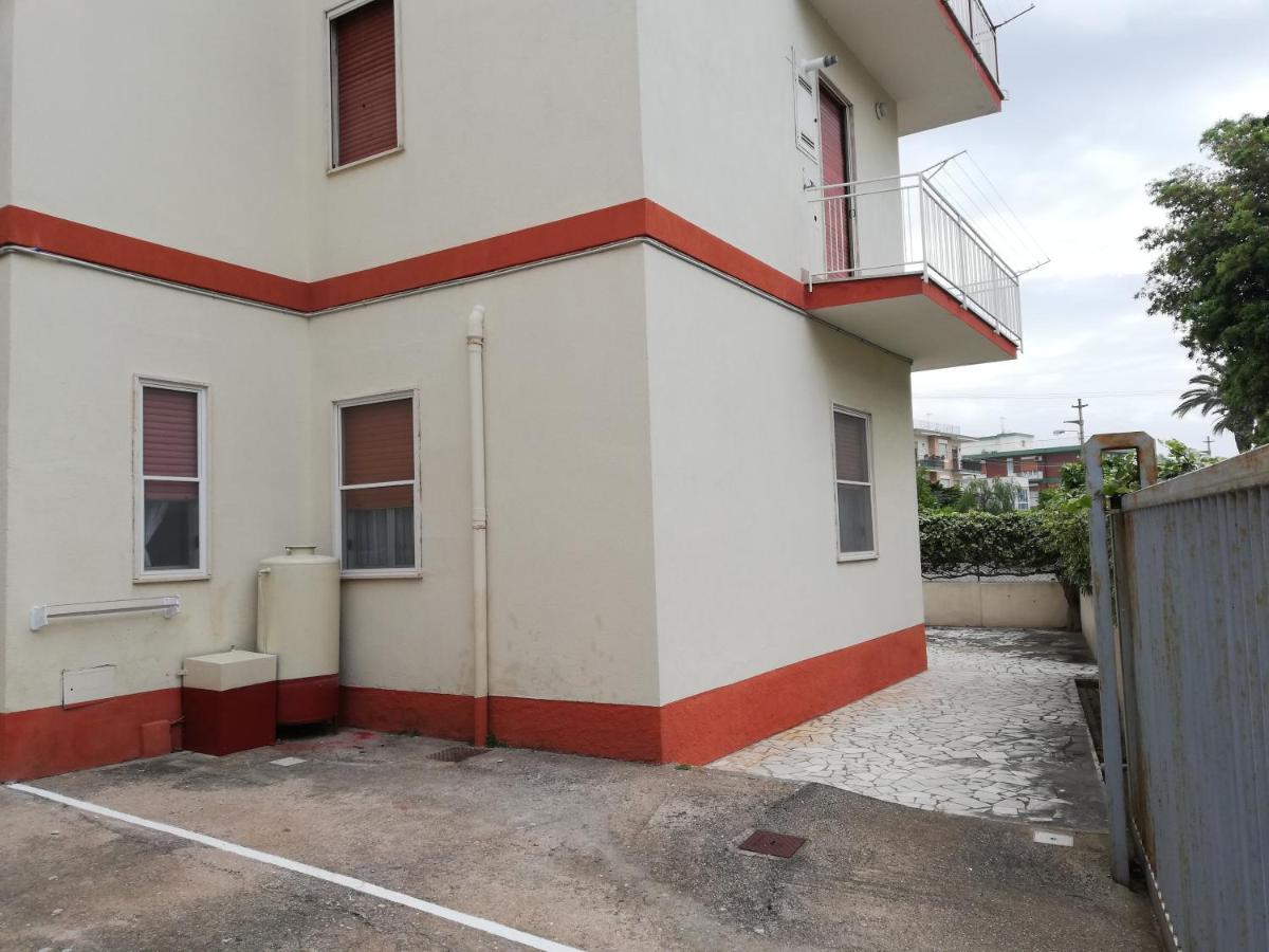 Viola Apartment Gaeta Eksteriør bilde